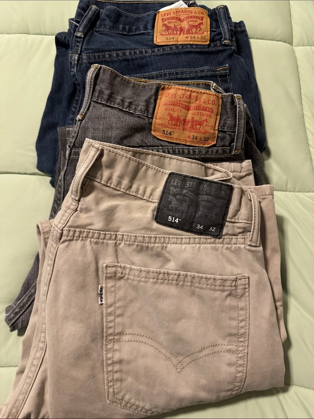 3 pairs of Levi's Men's 34x32 514’s